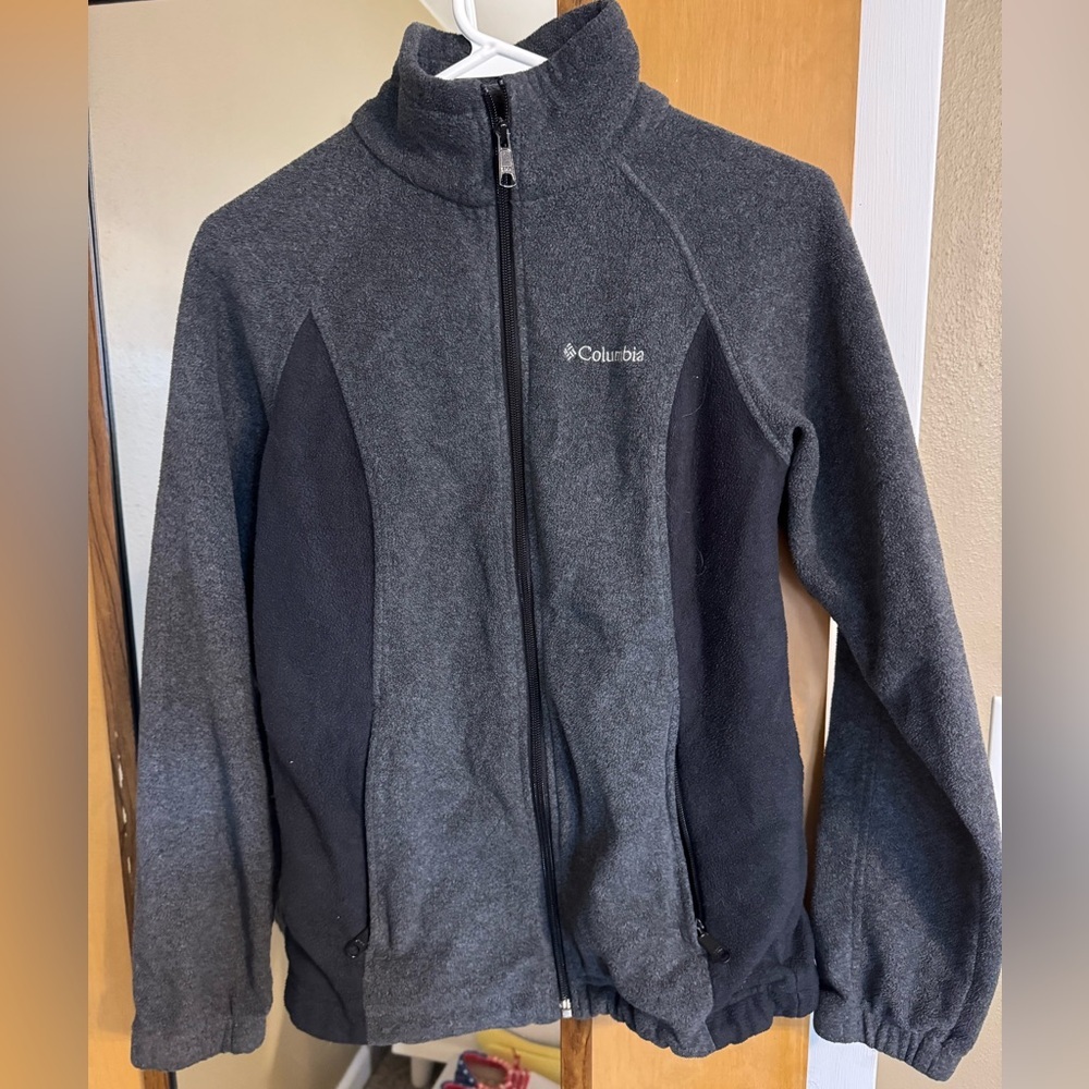 Columbia Women’s Fleece Zip-Up Jacket – Size Small